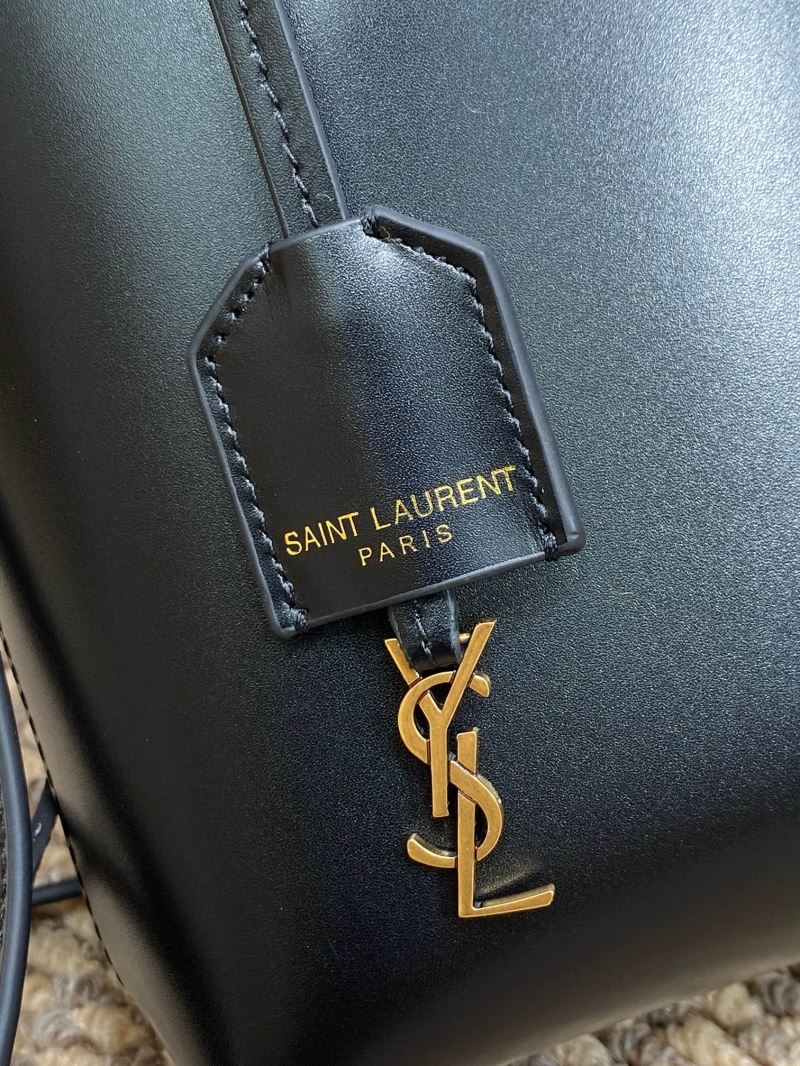 Y51 bucket bags